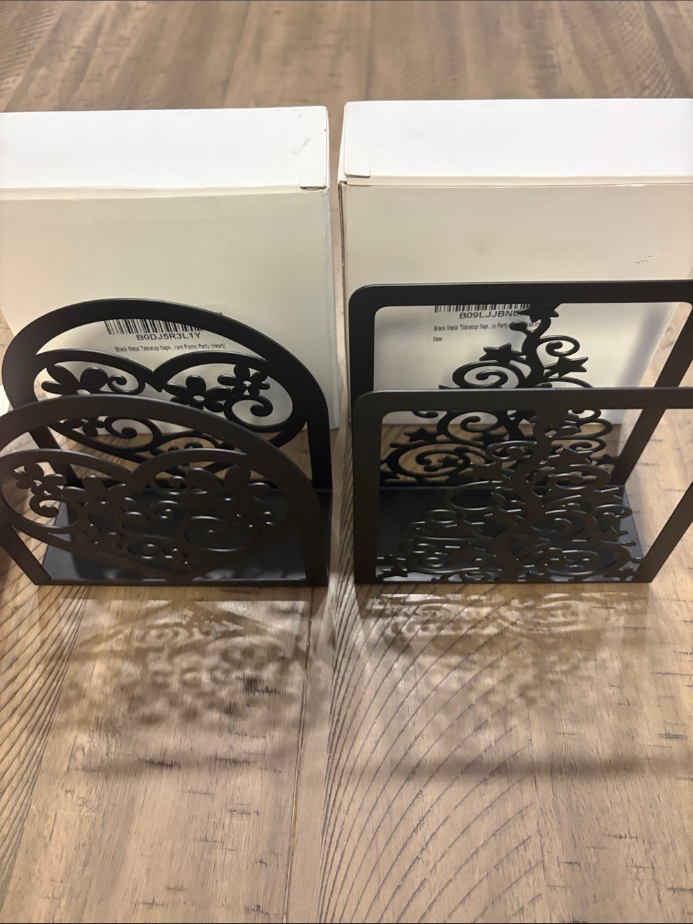Decorative Black Metal Napkin Holder - Elegant Scroll Design 764